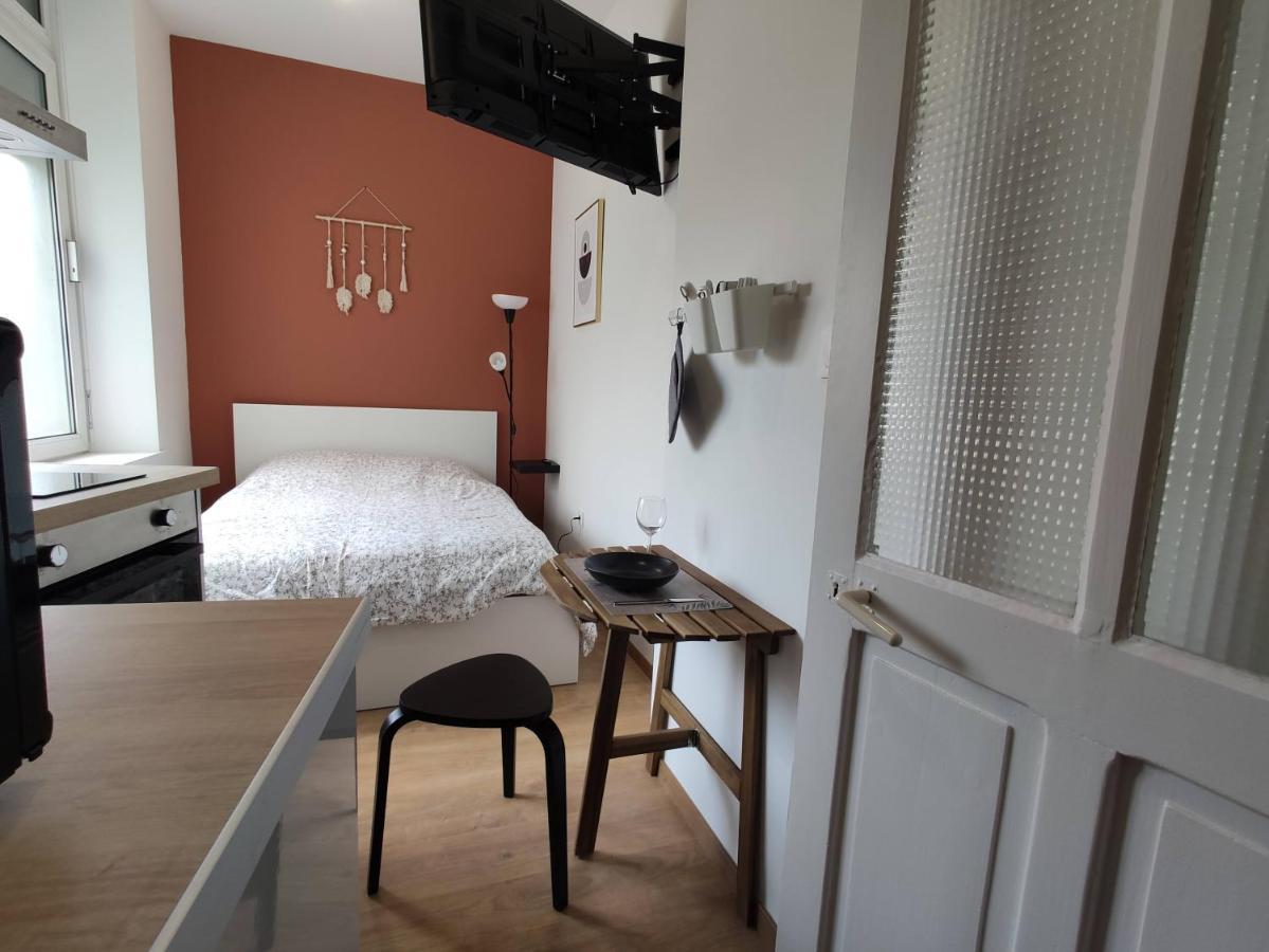Residence Jehan Froissart Valenciennes Buitenkant foto
