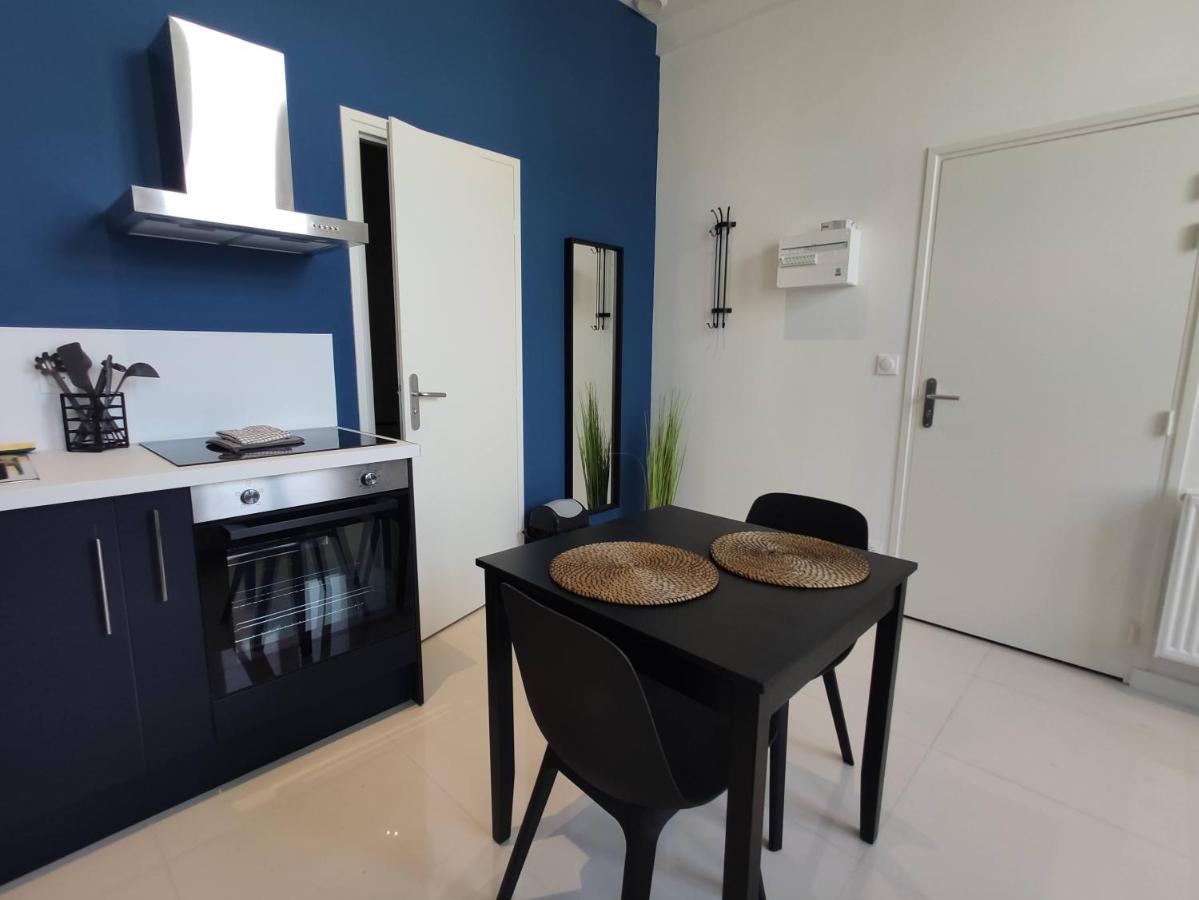 Residence Jehan Froissart Valenciennes Buitenkant foto