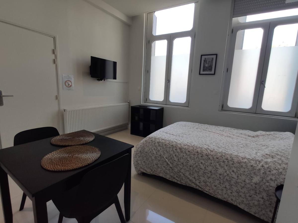 Residence Jehan Froissart Valenciennes Buitenkant foto